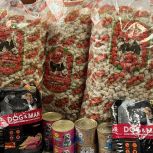 В Зиме «Единая Россия» передала корма в приют «Дорогою добра»