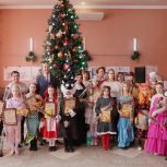 «Единая Россия» помогает организовать праздник волшебства