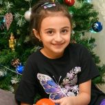 Ирина Соколова исполнила новогоднюю мечту девочки из Ноябрьска
