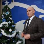 Александр Карелин исполнит новогоднее желание девочки из Бердска