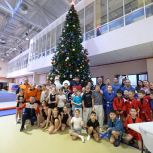 В Верхней Пышме нарядили «Елку настоящего борца»