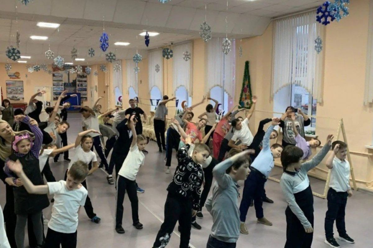 В Волжском районе для детей с ОВЗ провели спортивную зарядку