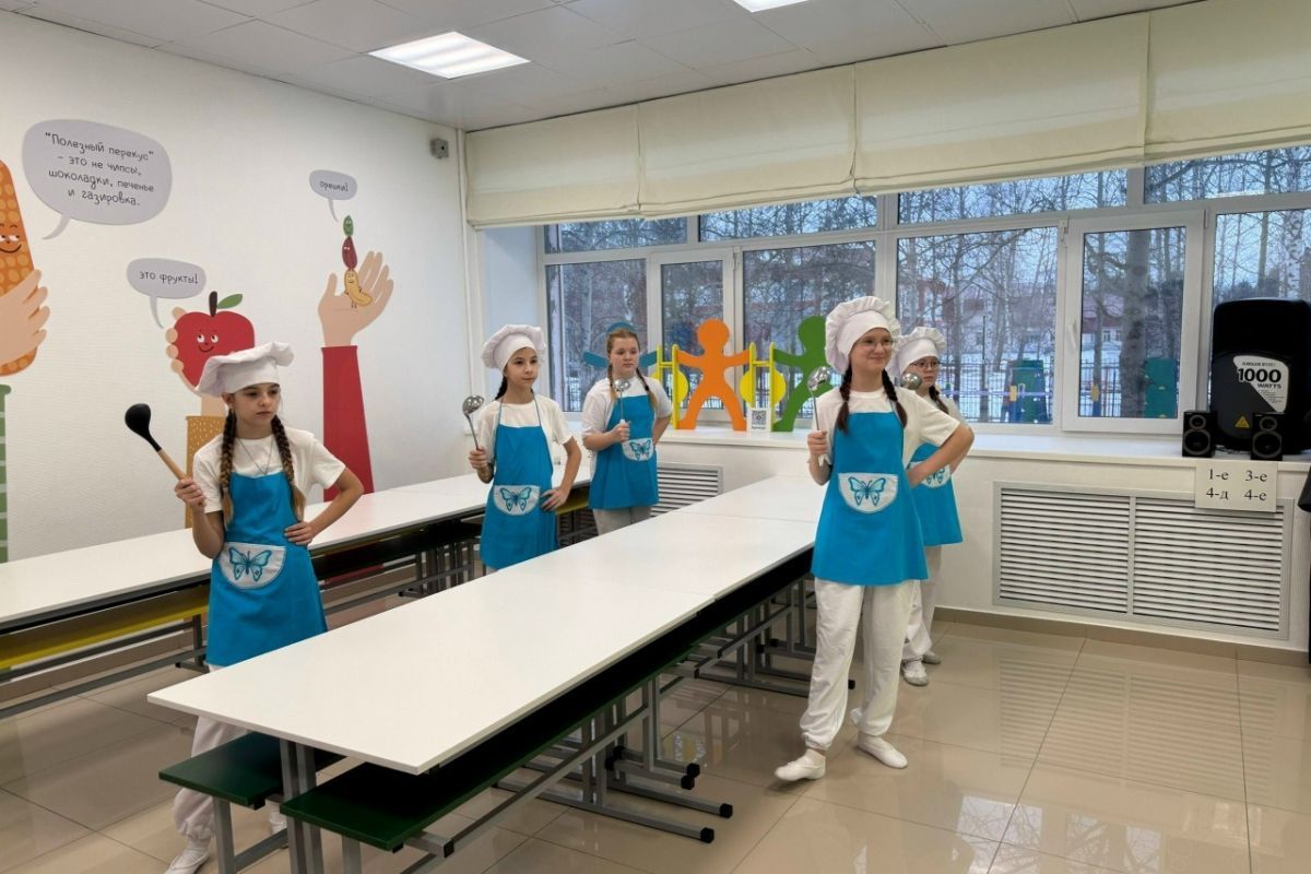 При поддержке «Единой России» в Сургуте модернизировали школьную столовую