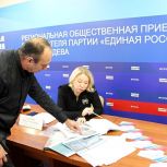 Вопросы работы общественного транспорта, благоустройства и дорожного строительства: Ирина Соловьева провела прием граждан в рамках декады приемов, посвященной дню рождения партии