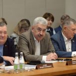 Законодатели Поволжья ознакомились с культурным потенциалом Казани и обсудили перспективы развития речного туризма