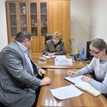 Депутаты «Единой России» помогают югорчанам решать личные вопросы