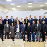 Открытый диалог и социальная ответственность: в Костроме прошла встреча предпринимателей с сенатором Российской Федерации