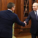 Владимир Путин поблагодарил «Единую Россию» за волонтёрскую и гуманитарную миссии