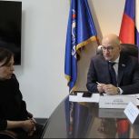 В Штабе общественной поддержки «Единой России» прошёл приём сенатора РФ Олега Цепкина