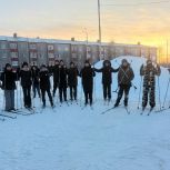 «Единая Россия» обеспечила школьников Когалыма спортивным инвентарём