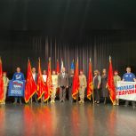 Миасские молодогвардейцы приняли участие в торжественной передаче копий боевых знамен