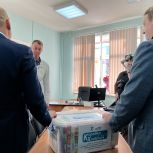 Партийцы Полевского передали детям более 600 подарков в рамках акции  «Коробка храбрости»