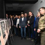 Фотовыставку САО «Сила России — в каждом из нас» привезли в музей Мариуполя