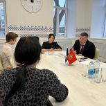 Елена Афанасова совместно с Евгением Федюкиным провела прием жителей