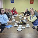 Сторонники партии продолжают сотрудничество с НКО