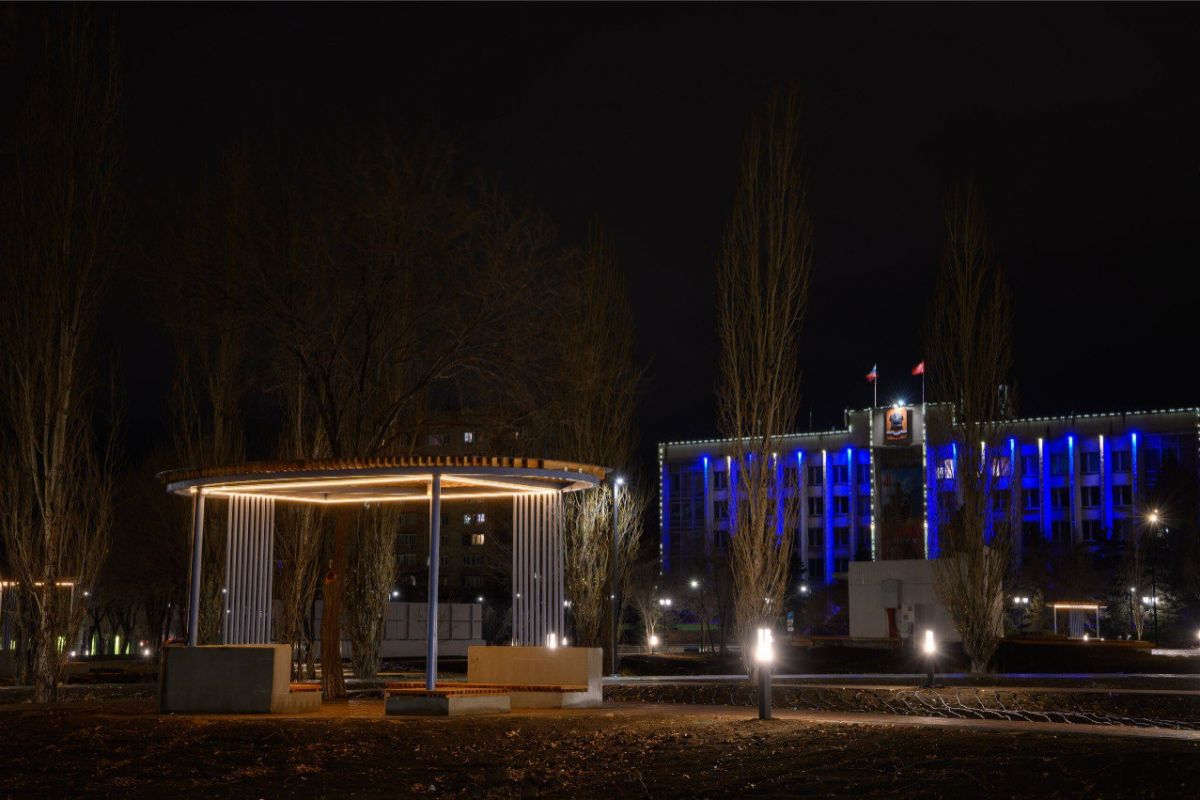 В Новотроицке завершено благоустройство центральной площади