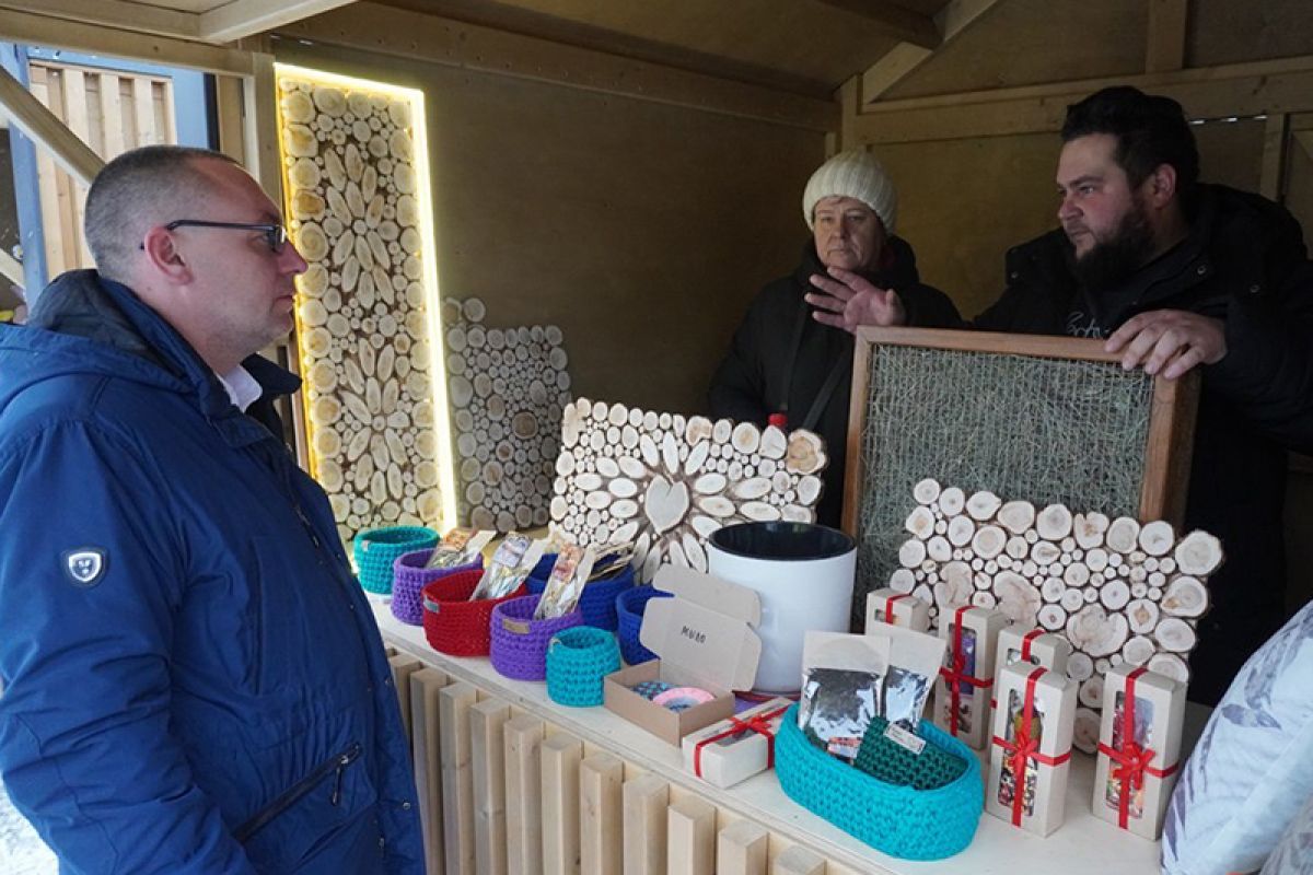 В Хиславичах снова прошла сельхозярмарка при поддержке проекта «Единой России»