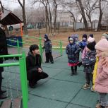 Новая современная детская площадка появилась в Хороле