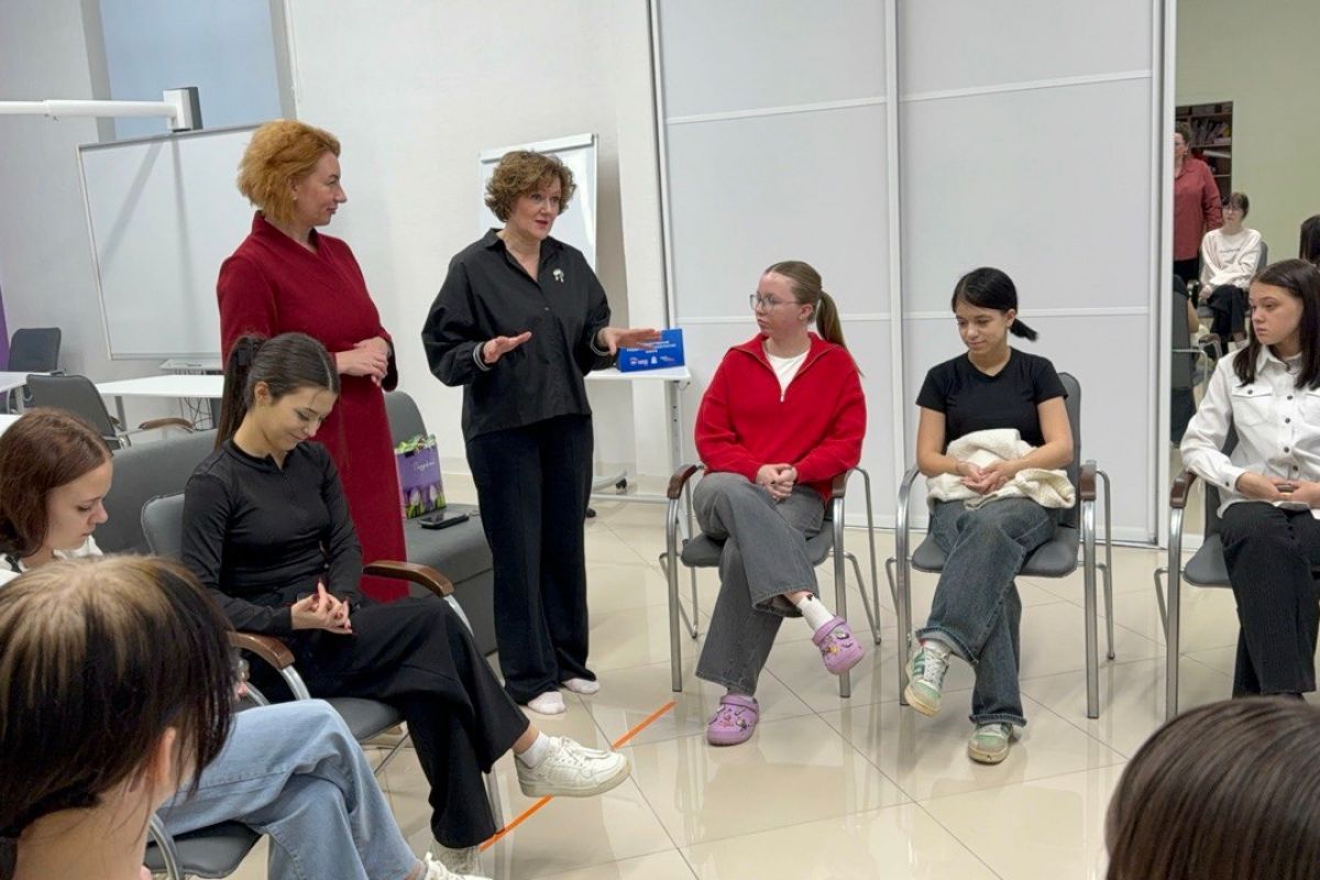 В ХМАО «Единая Россия» организовала для молодёжи профориентационные мероприятия