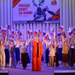 В Каменском районе при участии «Единой России» торжественно поздравили местных волонтеров с Днем добровольца