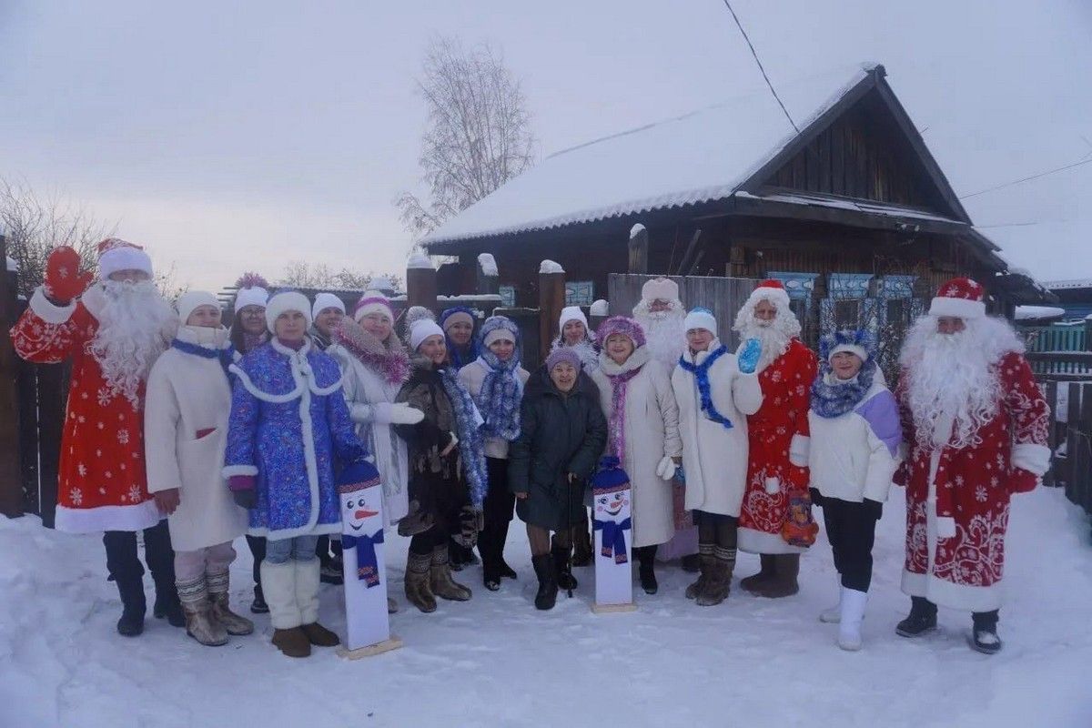 «Единая Россия» с партнёрами организовали в Куйтуне «Новогодний десант»