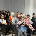 Ингушские единороссы передали первую партию игрушек в рамках акции «Коробка Храбрости» в Детскую республиканскую клиническую больницу