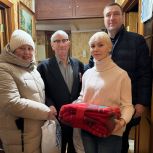 «С Новым годом, ветеран!»: партийцы поздравили героев ВОВ в Челябинской области