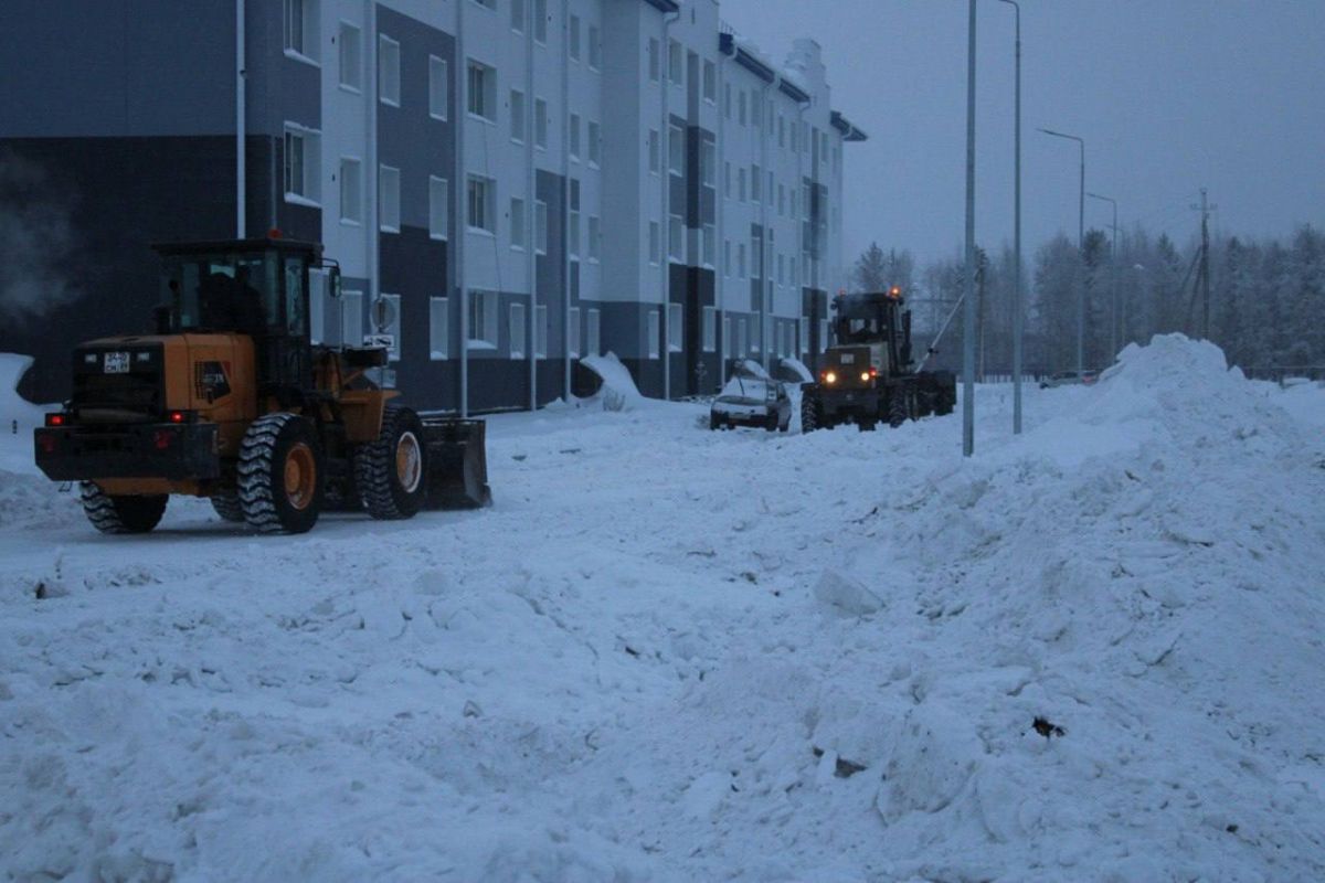 «Единая Россия» контролирует уборку снега в Губкинском (ЯНАО)