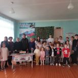 В школе села Большая Сакма Краснопартизанского района открыли «Парту Героя»