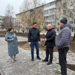 Андрей Шалунов провел депутатский контроль строительства хоккейной площадки в микрорайоне Сельхозтехника города Скопина