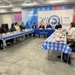 Предновогодняя встреча клуба «Ты не одна» объединила семьи участников СВО в Штабе общественной поддержки