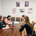 В Кизляре состоялся приём граждан по вопросам защиты прав трудящихся в рамках Декады приёма граждан «Единой России»