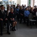 В Петровске юным гражданам вручили паспорта