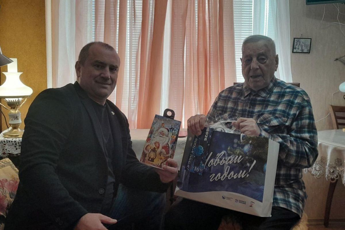 Ульяновские единороссы продолжают навещать ветеранов Великой Отечественной войны