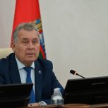Александр Романенко: В 2025 году депутаты АКЗС приняли 115 законов и более 100 постановлений