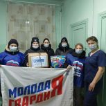 «Коробки храбрости» подарили маленьким пациентам