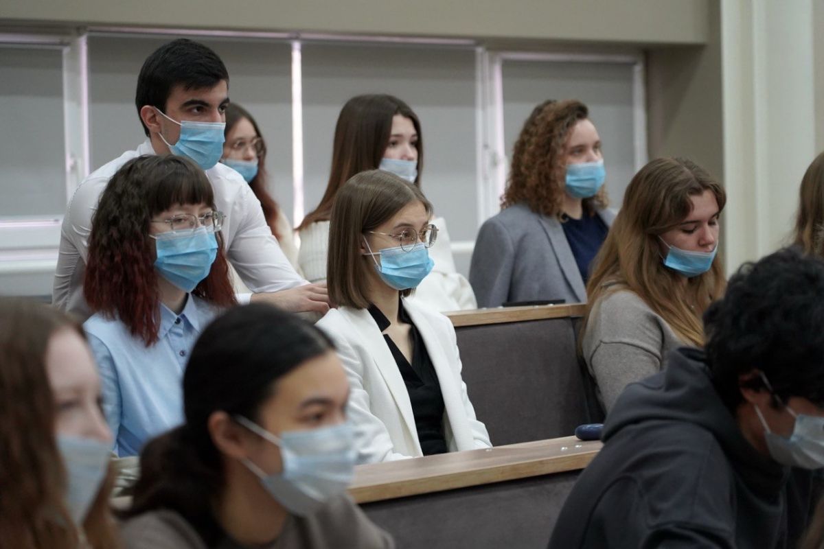 По инициативе Николая Ташланова для студентов окружной столицы прошли лекции по профилактике ВИЧ