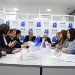 Депутаты обсудили реализацию народной программы партии «Единая Россия»