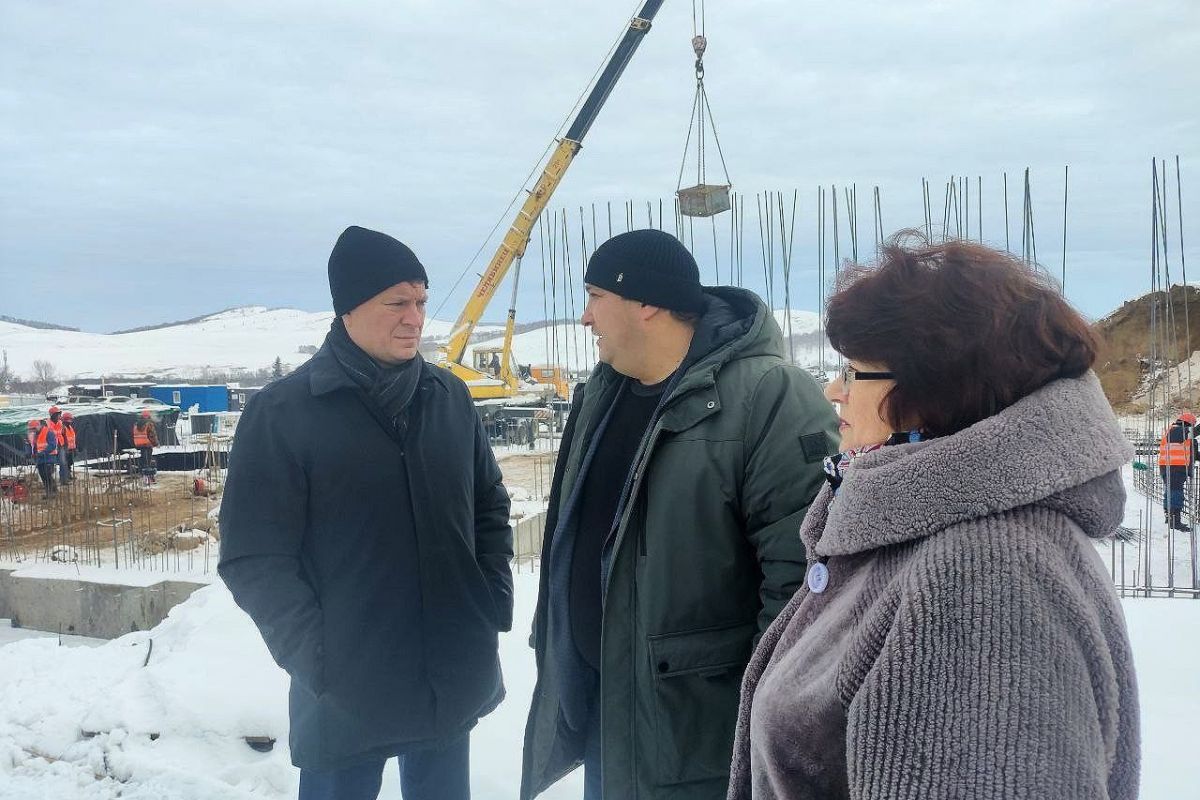Сергей Еремин оценил ход строительства и ремонта объектов народной программы в регионе