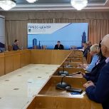 Во Владивостоке обсудили ключевые направления работы сторонников «Единой России»