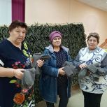 «Серебряные» волонтеры Гагаринского района присоединились к акции «Тепло солдату»