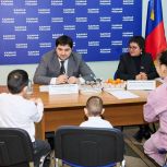 Рахим Исаев и Елена Евтюхова провели прием граждан