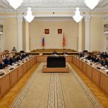 Результаты проведения централизации скорой медпомощи обсудили на заседании фракции «Единой России» в Смоленской облдуме