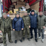 Ильдус Зарипов доставил бойцам гумпомощь от лаишевцев
