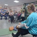 При содействии «Единой России» жителей Губкинского (ЯНАО) обучили навыкам оказания первой помощи