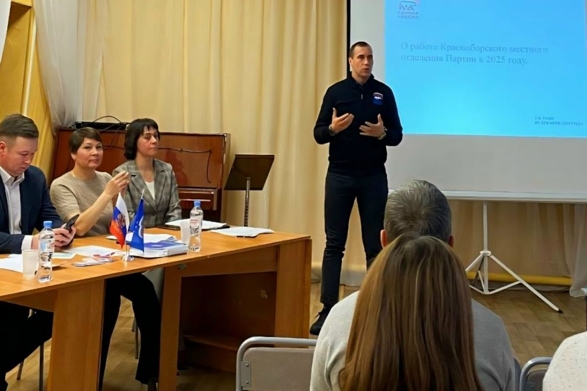 Красноборские партийцы участвуют в реализации проектов развития округа