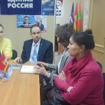Партийцы встретились с главным врачом Областной больницы города Троицк