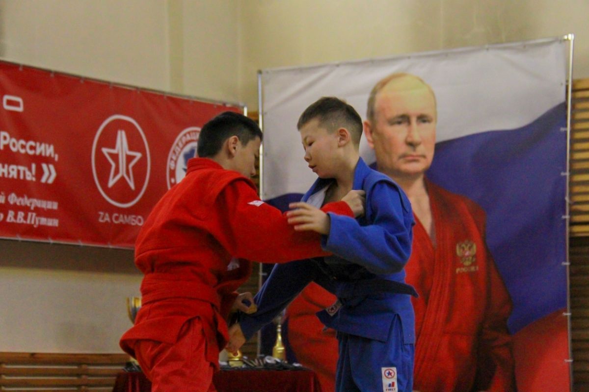 При поддержке «Единой России» в Кемерове состоялись соревнования по самбо