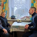 Иван Сычев навестил ветерана войны