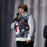 Галина Алешина посетила Губернаторскую елку в Плавске